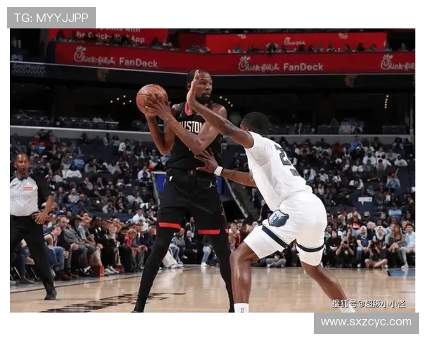 马刺对阵火箭精彩对决解说员深入分析比赛亮点与战术策略